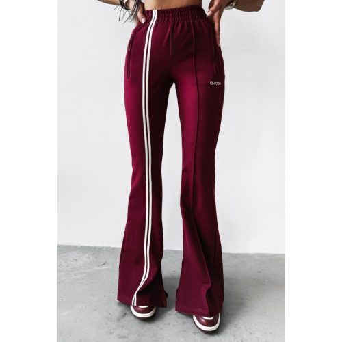 Olavoga Cloche Pants - Berry