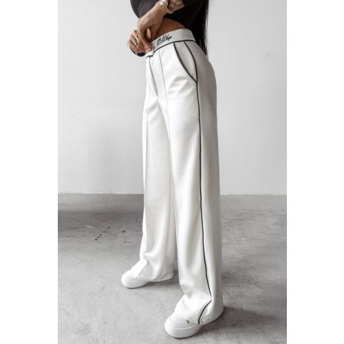 Olavoga Begonia Pants - White