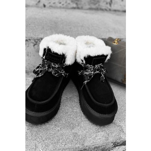 Olavoga Vitty Boots - Black